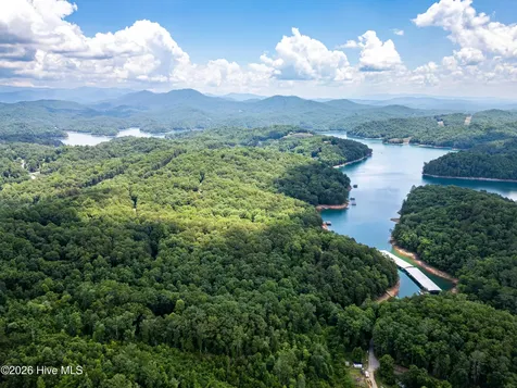400 Harbor Cove Lane Murphy NC 28906