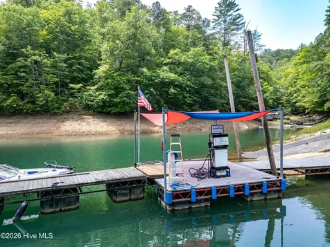 400 Harbor Cove Lane Murphy NC 28906