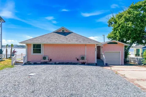 459 Ironwood Drive SE Bolivia NC 28422