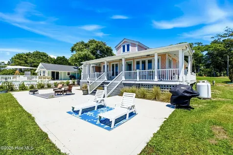 459 Ironwood Drive SE Bolivia NC 28422
