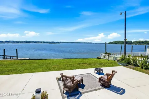 459 Ironwood Drive SE Bolivia NC 28422