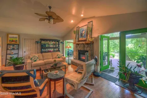 365 Roberson Road Murphy NC 28906