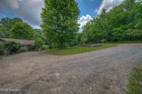 365 Roberson Road Murphy NC 28906