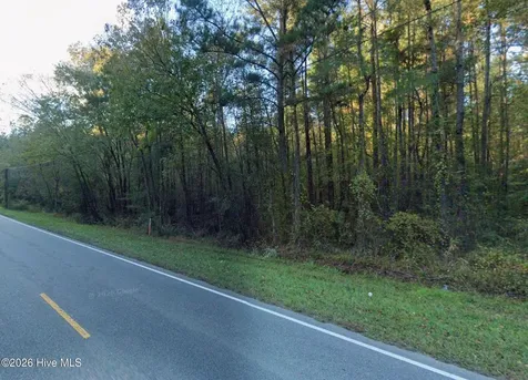 4089 Sam Potts Highway Hallsboro NC 28442