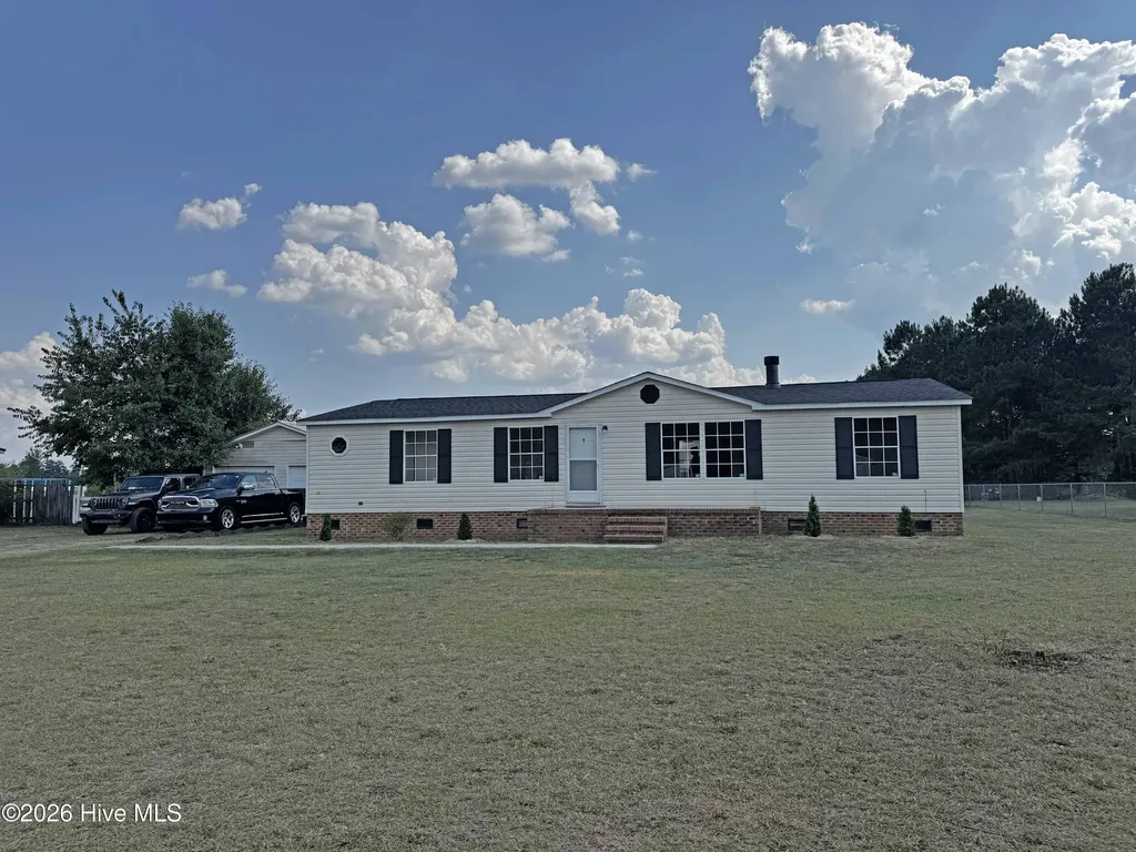 4768 Lobelia Road Vass NC 28394