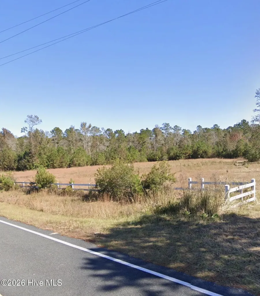 827 Chair Factory Road Nakina NC 28455