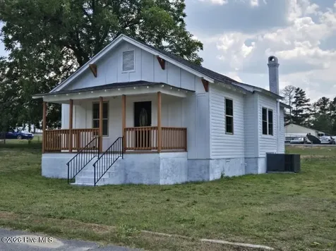 124 Aleo 9th Avenue Rockingham NC 28379