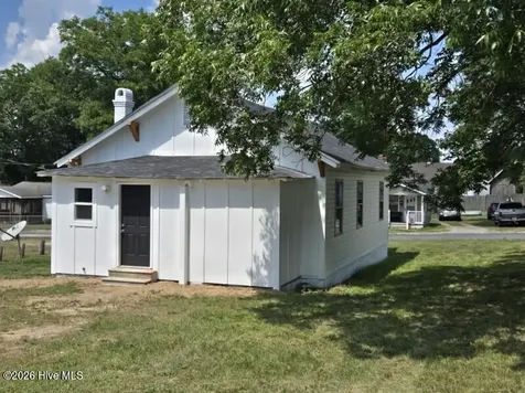124 Aleo 9th Avenue Rockingham NC 28379