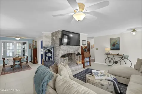 1024 Meridian Drive Sneads Ferry NC 28460