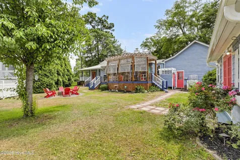 1024 Meridian Drive Sneads Ferry NC 28460