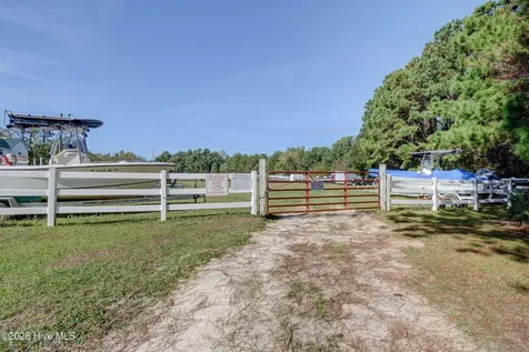 1024 Meridian Drive Sneads Ferry NC 28460