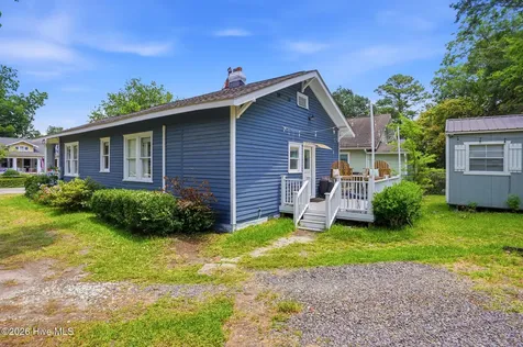 1912 Pender Avenue Wilmington NC 28403
