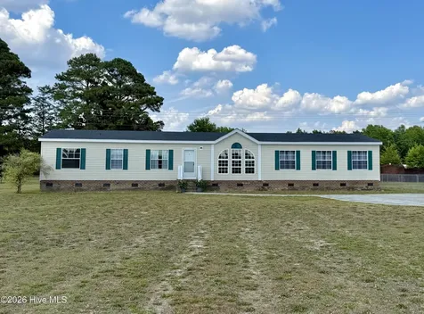 4900 Sidneys Lane La Grange NC 28551