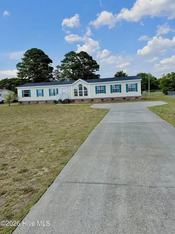 4900 Sidneys Lane La Grange NC 28551