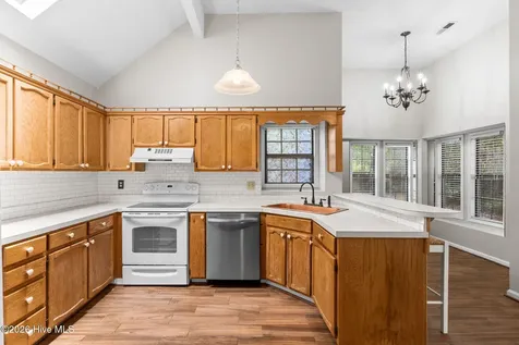 1052 Valley Drive Calabash NC 28467