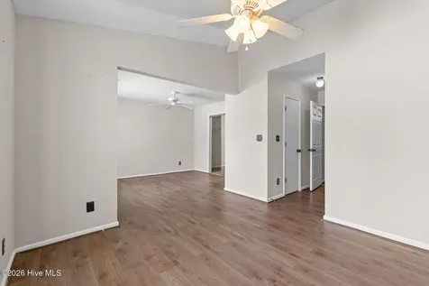 1052 Valley Drive Calabash NC 28467