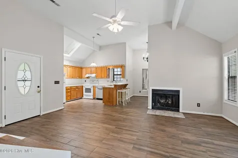 1052 Valley Drive Calabash NC 28467
