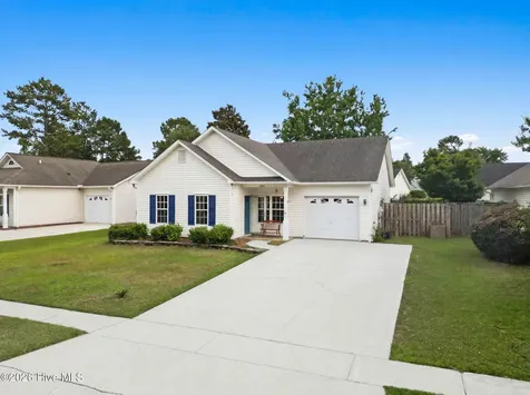 8594 Orchard Loop Road NE Leland NC 28451