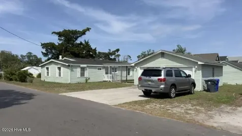 413 Spartanburg Avenue Carolina Beach NC 28428