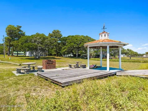 2675 Nags Head Road SW Supply NC 28462