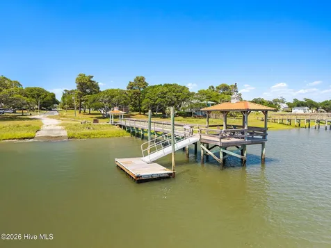 2675 Nags Head Road SW Supply NC 28462