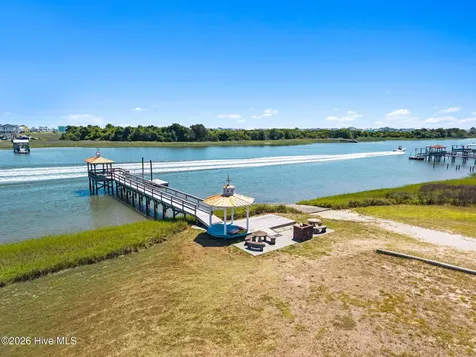 2675 Nags Head Road SW Supply NC 28462