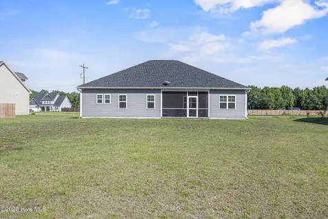 513 Orchard Creek Drive Beulaville NC 28518