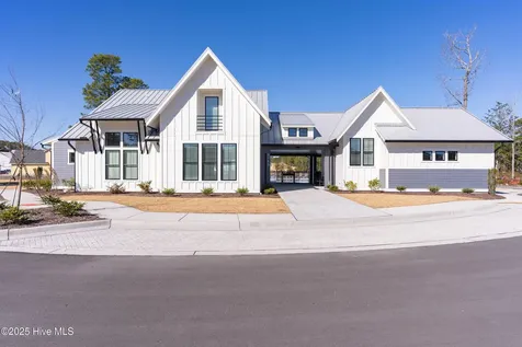 4245 Watersail Drive Wilmington NC 28409