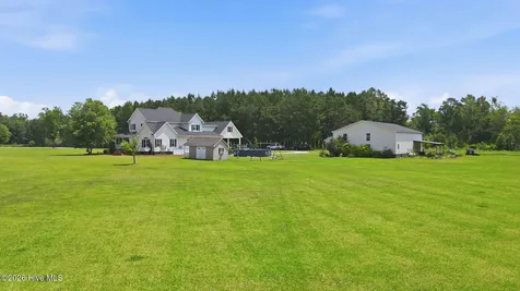155 Fox Den Lane Vanceboro NC 28586