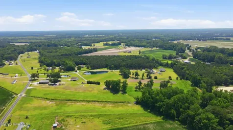 155 Fox Den Lane Vanceboro NC 28586