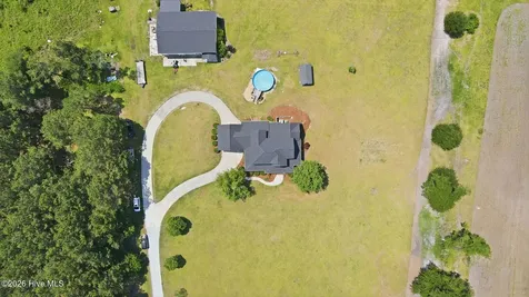 155 Fox Den Lane Vanceboro NC 28586