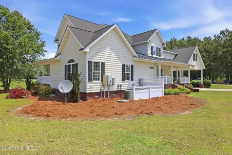 155 Fox Den Lane Vanceboro NC 28586