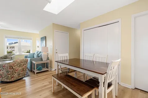 512 Ocean Drive Emerald Isle NC 28594