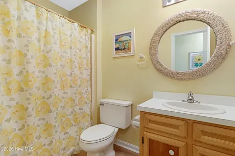 512 Ocean Drive Emerald Isle NC 28594