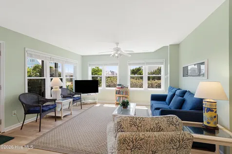 512 Ocean Drive Emerald Isle NC 28594