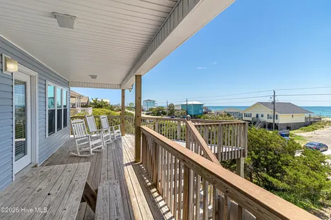 512 Ocean Drive Emerald Isle NC 28594