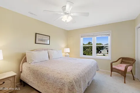 512 Ocean Drive Emerald Isle NC 28594