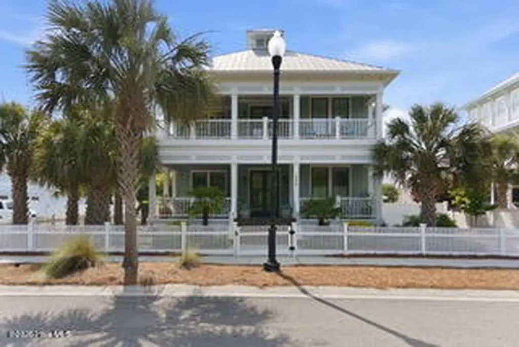 1234 Croaker Lane Carolina Beach NC 28428