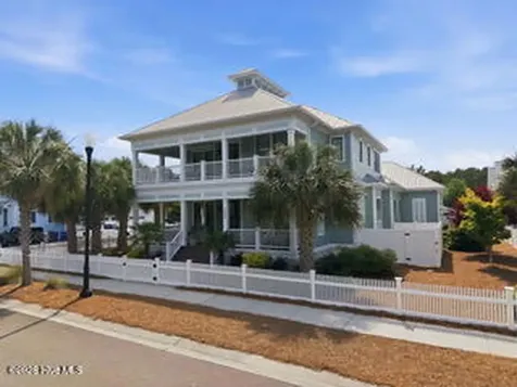 1234 Croaker Lane Carolina Beach NC 28428