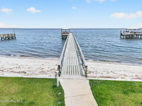 6122 River Sound Circle Southport NC 28461