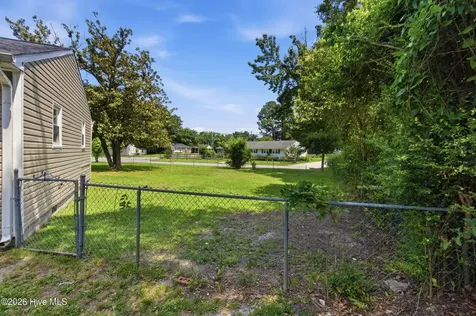501 Henderson Drive Jacksonville NC 28540