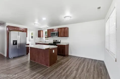 501 Henderson Drive Jacksonville NC 28540