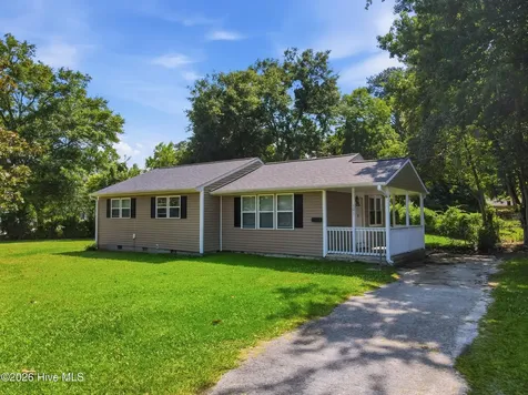 501 Henderson Drive Jacksonville NC 28540