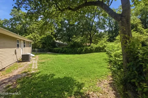 501 Henderson Drive Jacksonville NC 28540