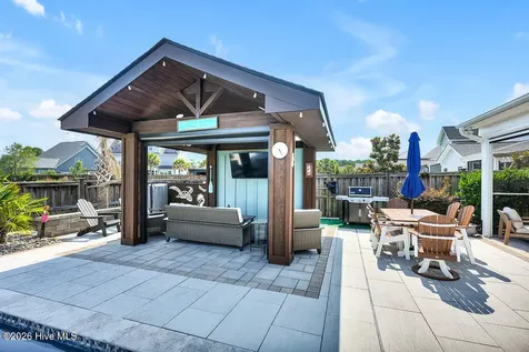 1113 Canopy Way Wilmington NC 28409