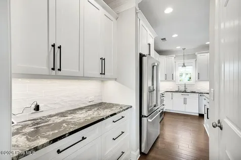 1113 Canopy Way Wilmington NC 28409