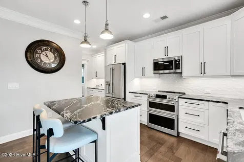 1113 Canopy Way Wilmington NC 28409
