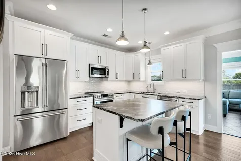 1113 Canopy Way Wilmington NC 28409