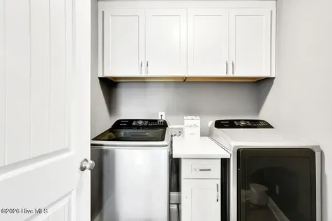 1113 Canopy Way Wilmington NC 28409