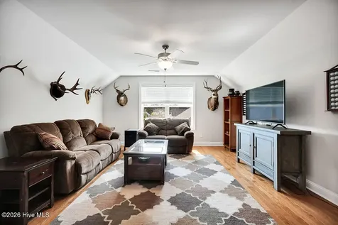 1113 Canopy Way Wilmington NC 28409